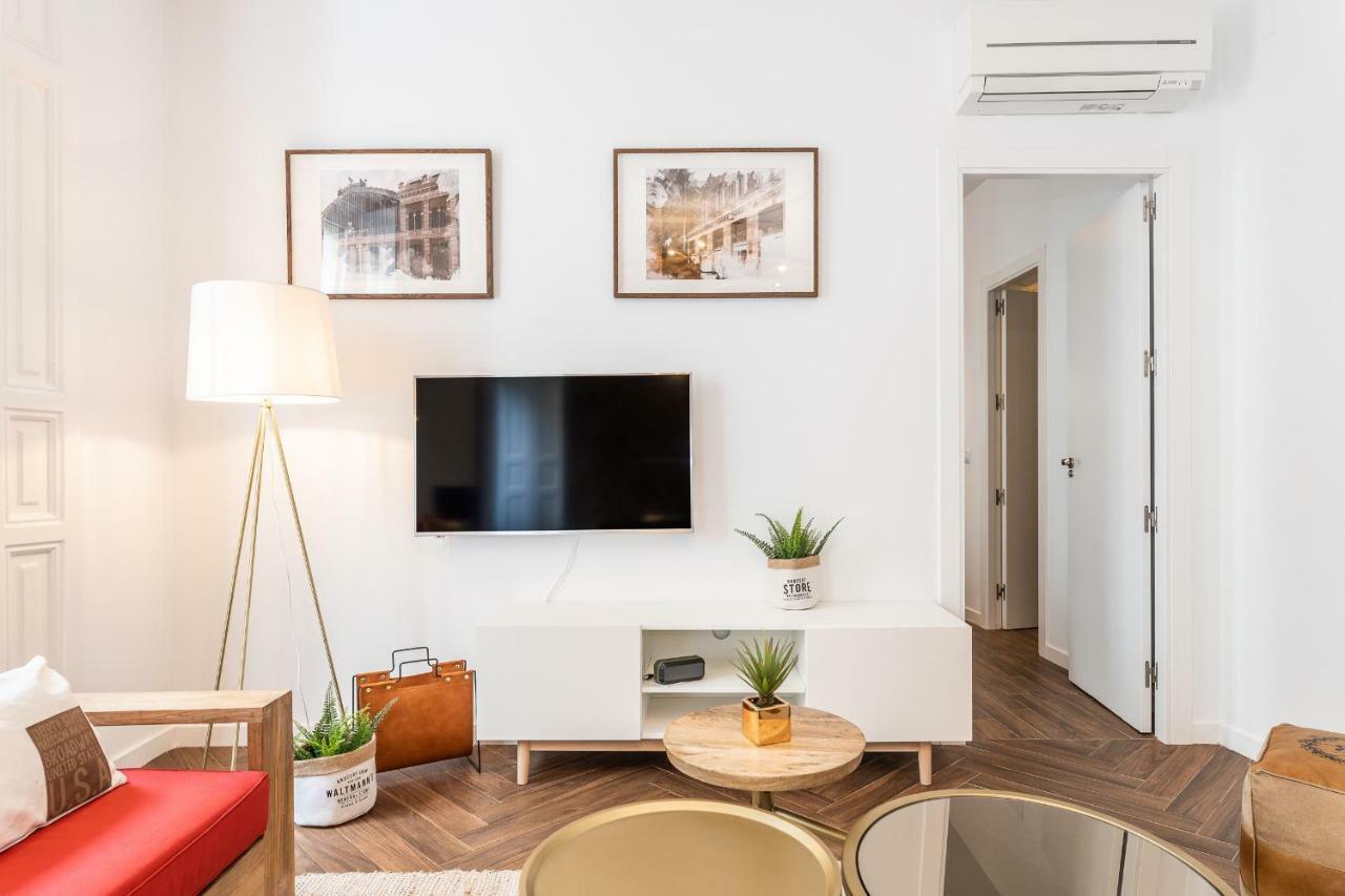 Waou Sol Es Mia - Corta Duracion Apartment Madrid Ngoại thất bức ảnh